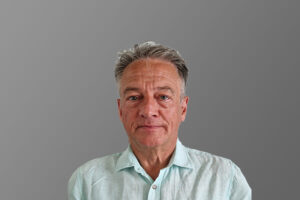 Dr. Steffen Hanspach